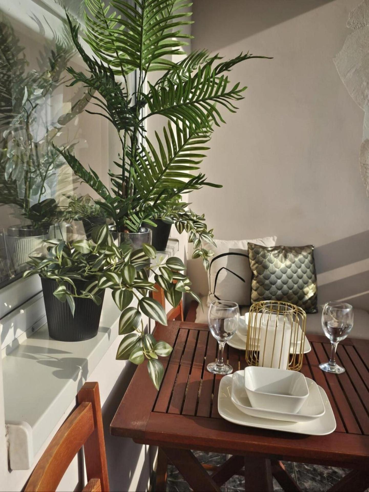 Apartment In Zyrardow 10Min To Suntago Exterior foto